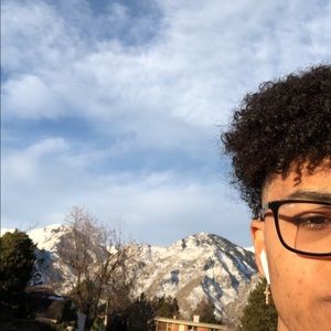 Meet your Posher, Alessandro